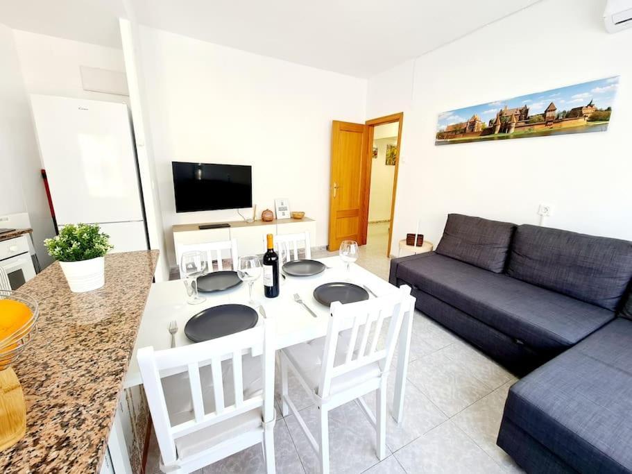 Comodo Apartamento En El Centro De Cullera, Playa 700 Metros Buitenkant foto